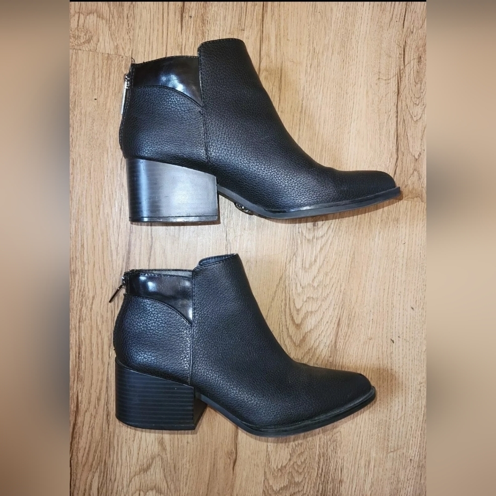 Simply Vera Vera Wang Black Women's 7.5 Faux Leather Ankle Boots 2.5in Heel